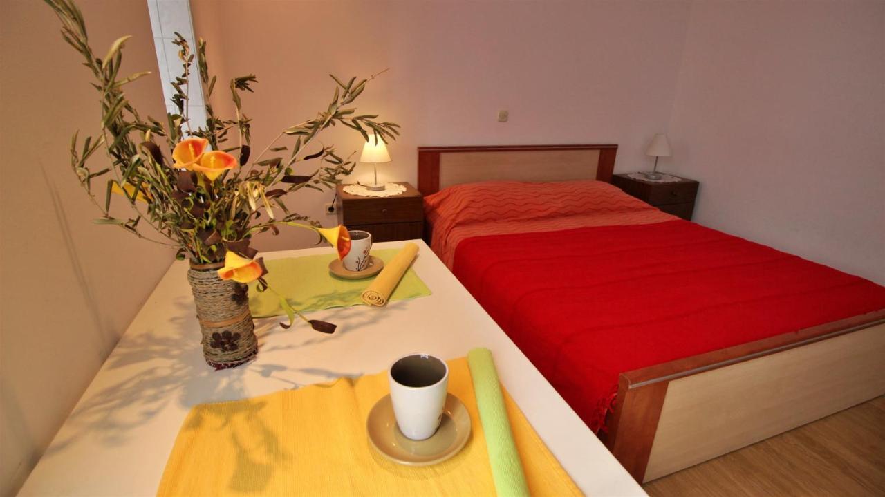 Apartments Slado Оміш Екстер'єр фото