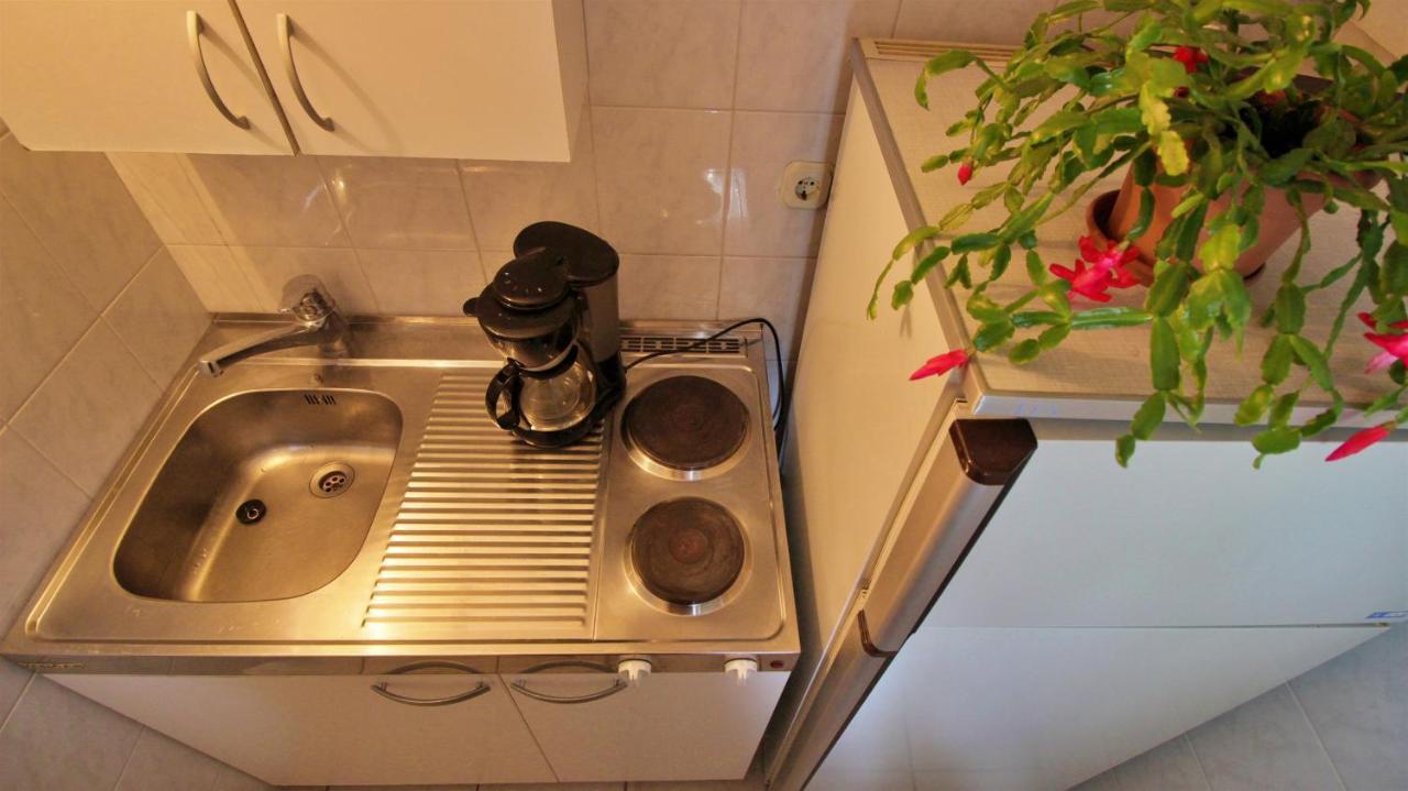 Apartments Slado Оміш Екстер'єр фото